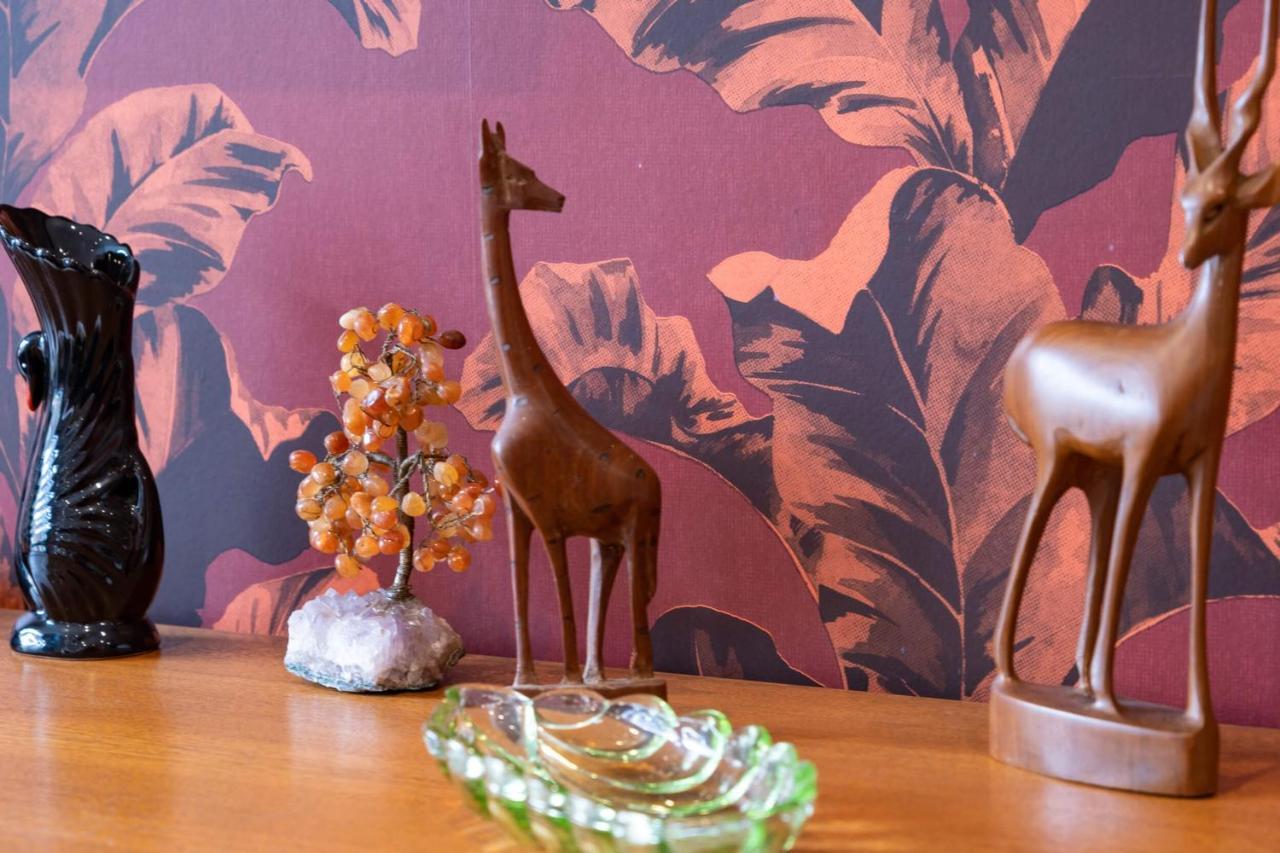 Ultimate Glam, Vintage Central Pad. Cool 70S Bar. Bournemouth Ngoại thất bức ảnh